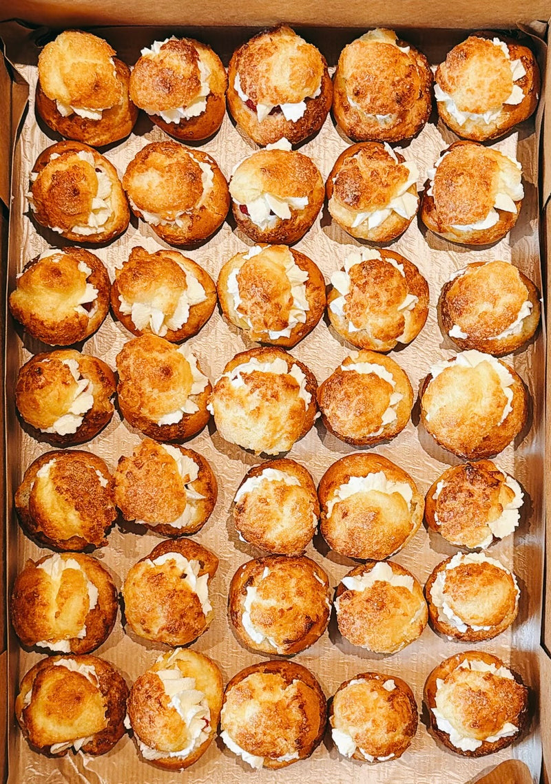 Box petits choux crème fraiche et fruits